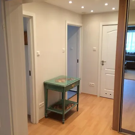 Central Dworkowa Apartment Warsaw